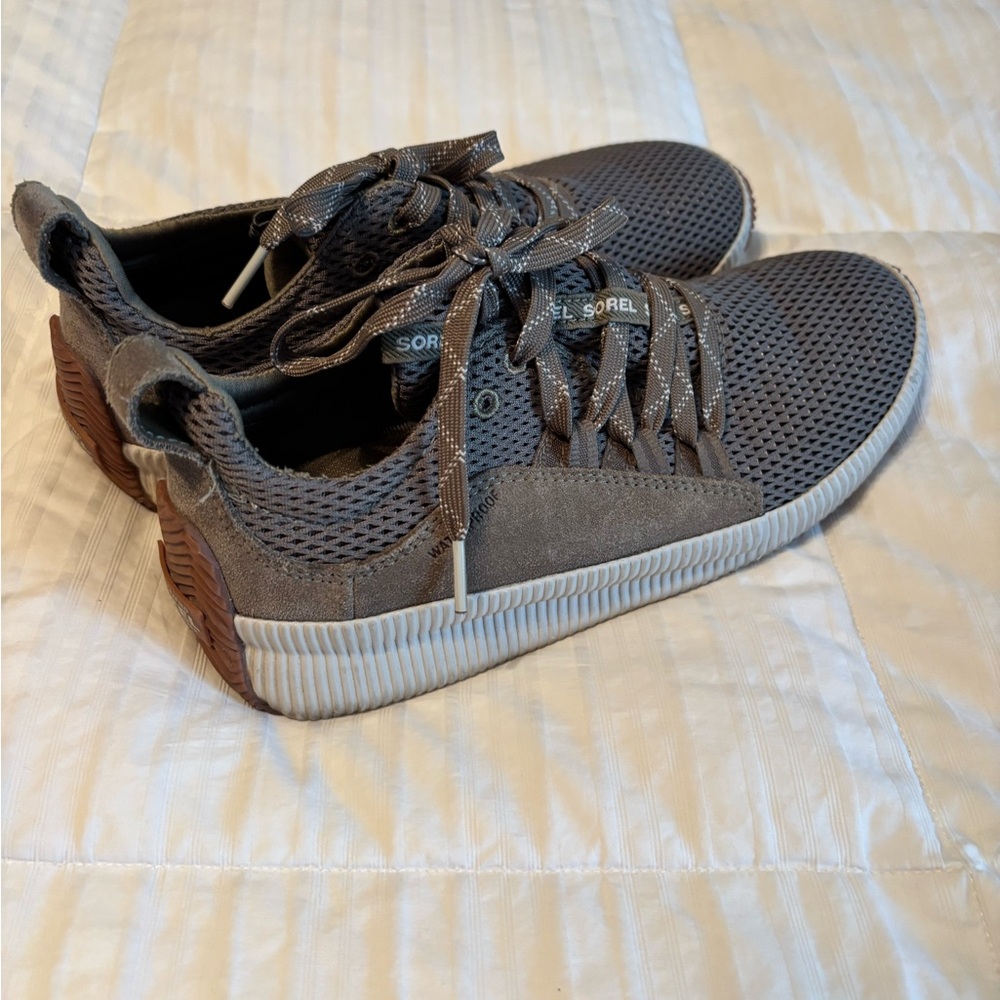Sorel Sneakers